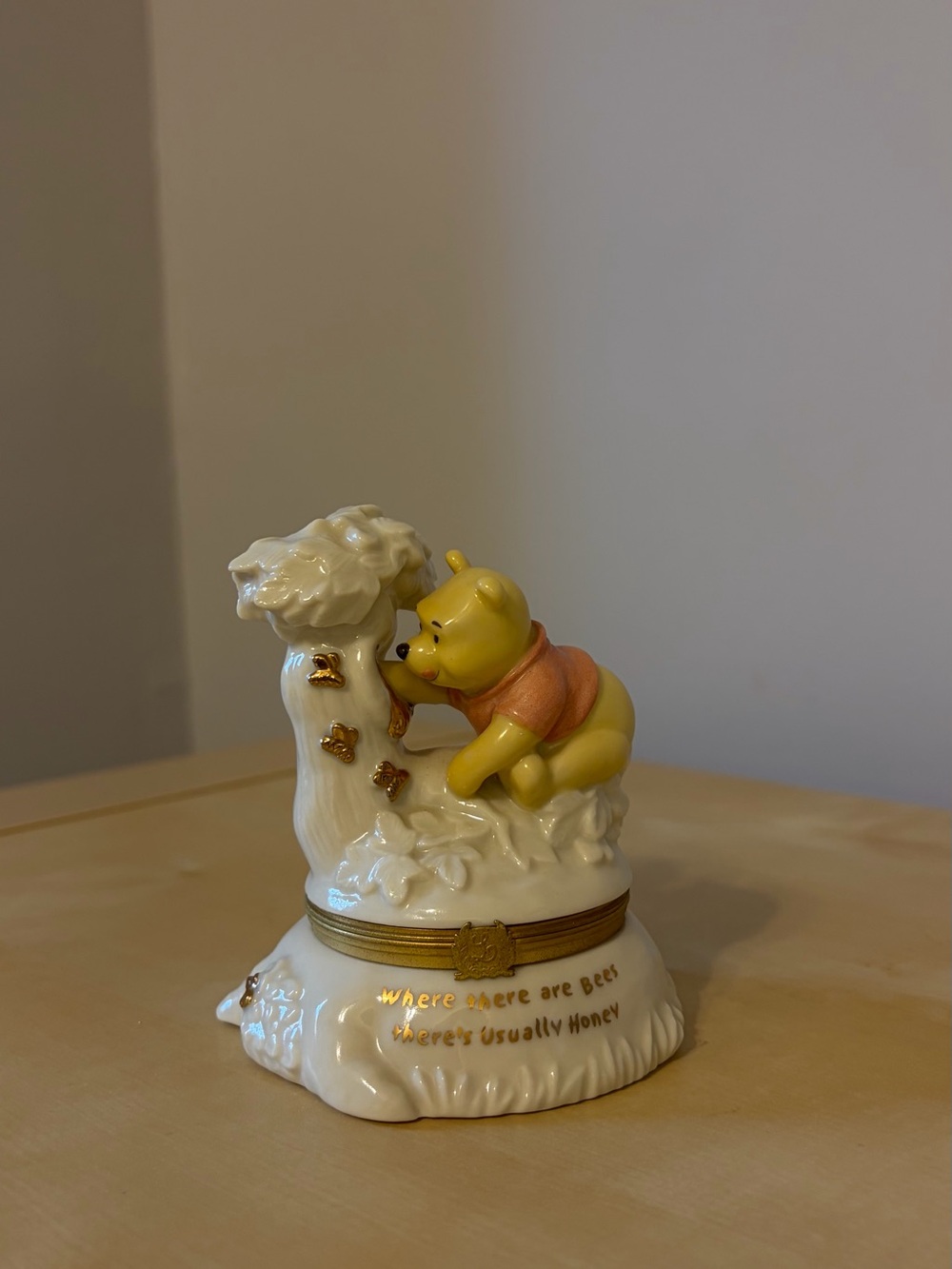 Lenox Yellow Winnie the Pooh Porcelain Trinket Box with Gold Accents